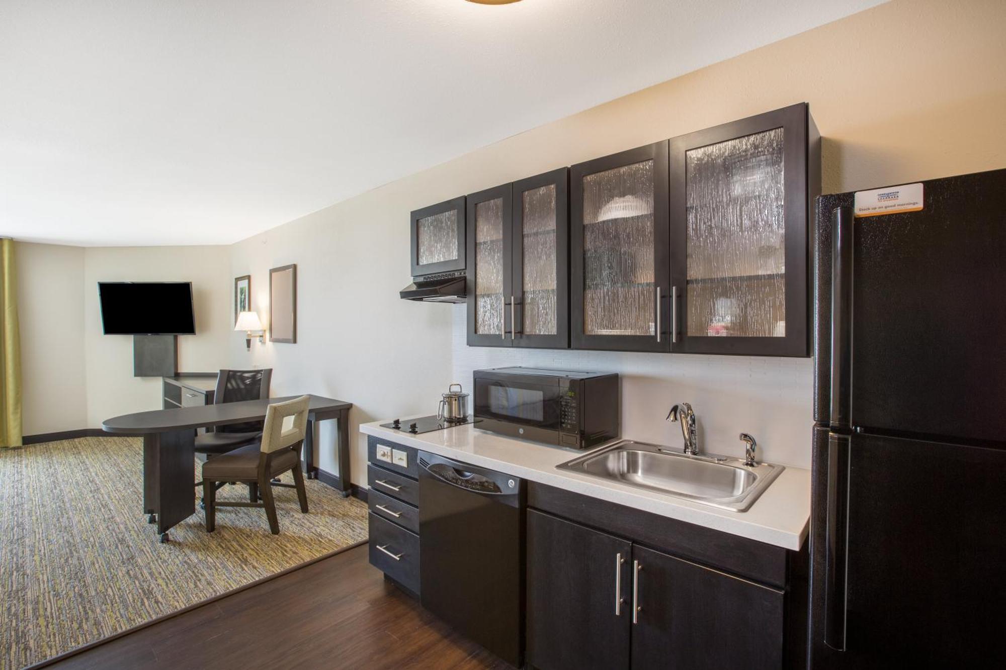 Candlewood Suites Bellevue Ngoại thất bức ảnh