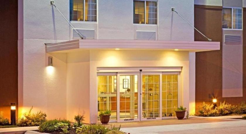 Candlewood Suites Bellevue Ngoại thất bức ảnh